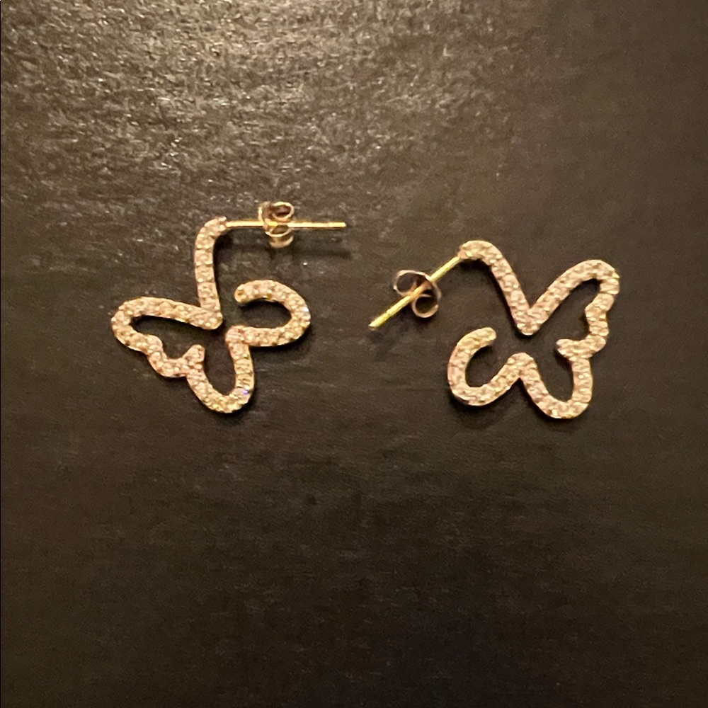Elegant Butterfly Earrings 925 FAS THAI